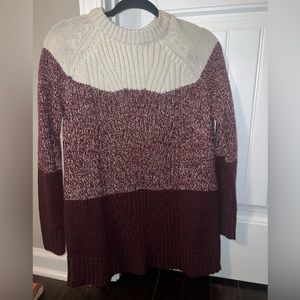 NWOT Maternity sweater.